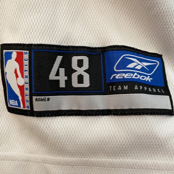 SACRAMENTO KING JERSEY - Picture 3 of 5